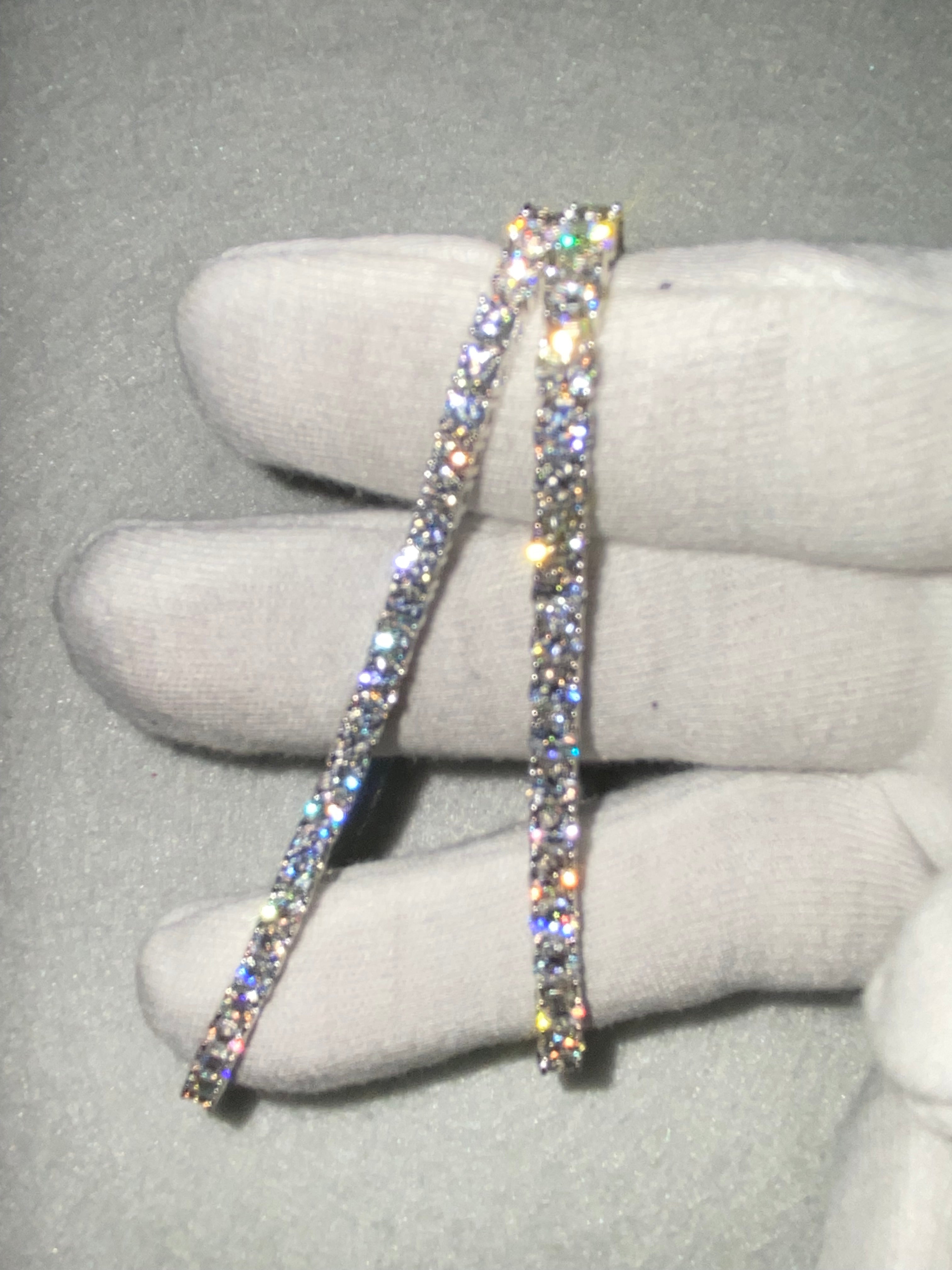 Tennis bracelet