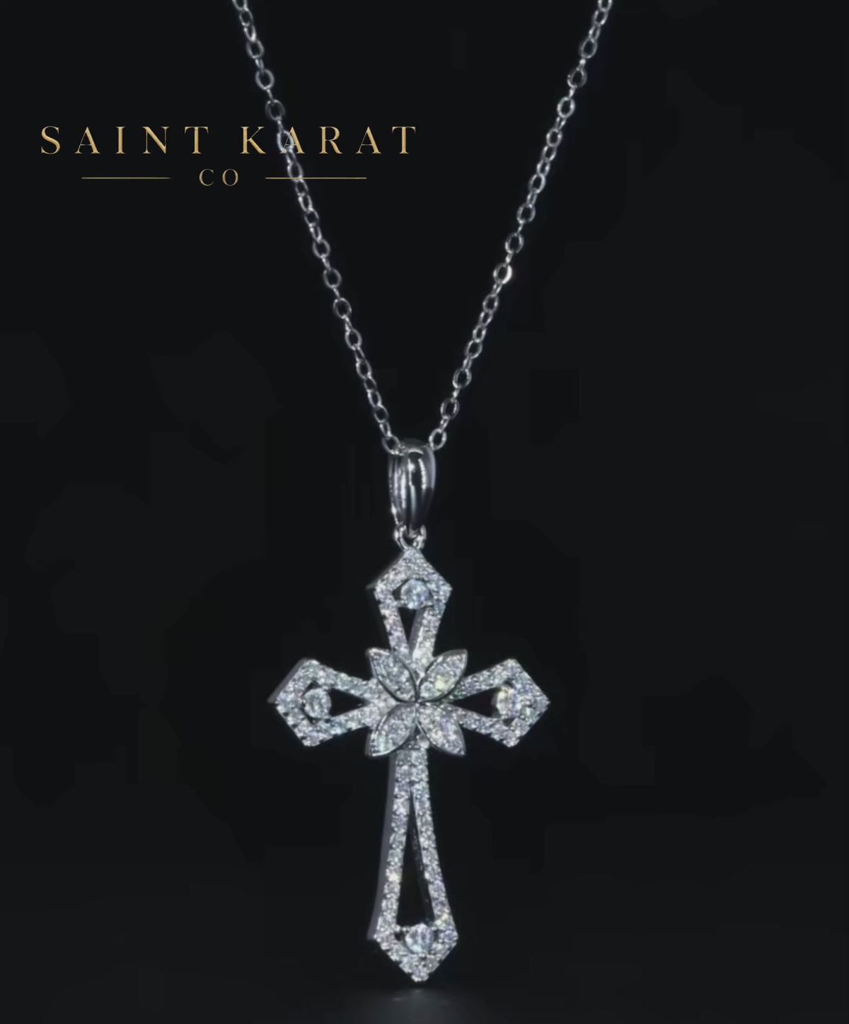 Cross claw pendant