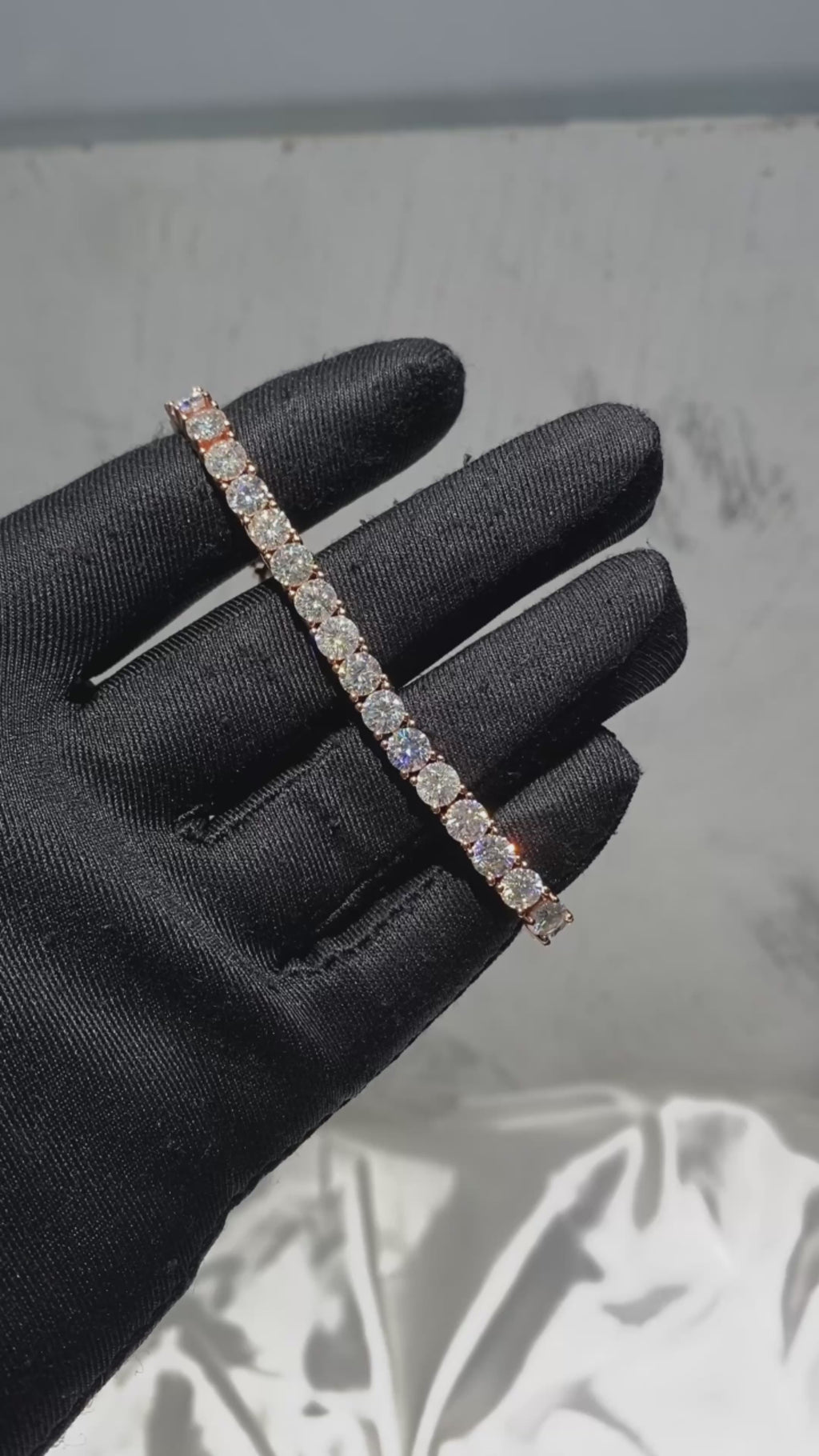 Tennis bracelet
